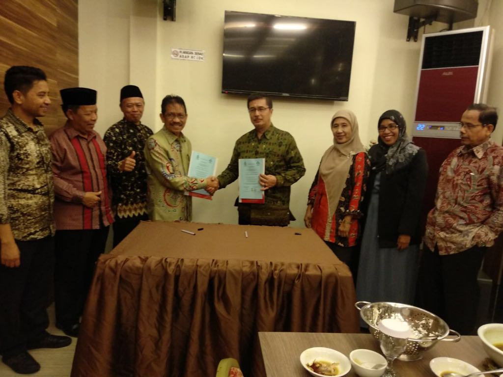 Gambar Penandatanganan MoU antara UIN Alauddin dan UIN Palembang serta UIN Banten
